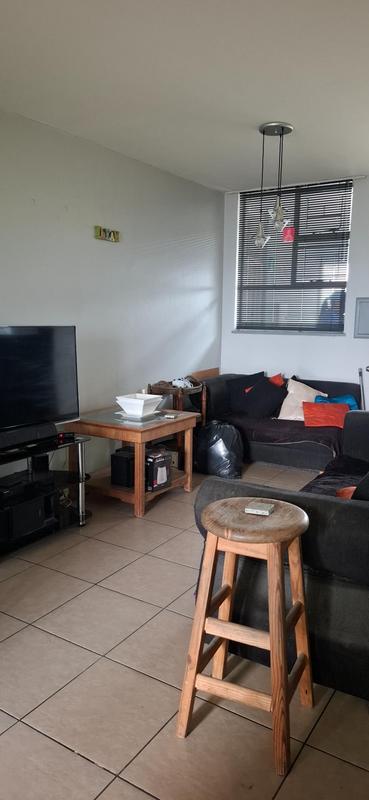 To Let 1 Bedroom Property for Rent in Goodwood Central Western Cape